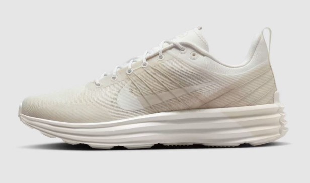 NIKE LUNAR ROAM DV2440 100-but ustawiony w lewo