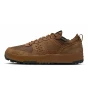 NIKE C1TY PRM HJ4316 202-but ustawiony w lewo