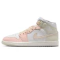 NIKE AIR JORDAN 1 MID SE HJ6654 100-but ustawiony w lewo