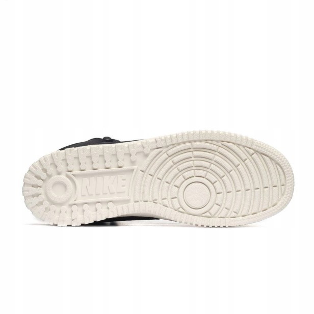 NIKE COURT VISION MID WNTR DR7882 002-but widok podeszwy