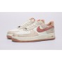 Nike Air Force 1 '07 Lv8 Hf2898 100-buty widok z boku