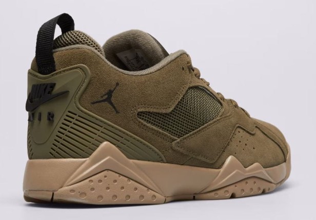 NIKE JORDAN MVP 92 HQ3950 201-but widok od tyłu