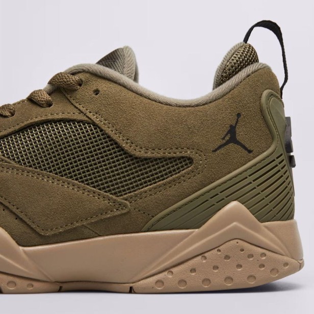 NIKE JORDAN MVP 92 HQ3950 201-but zbliżenie z boku