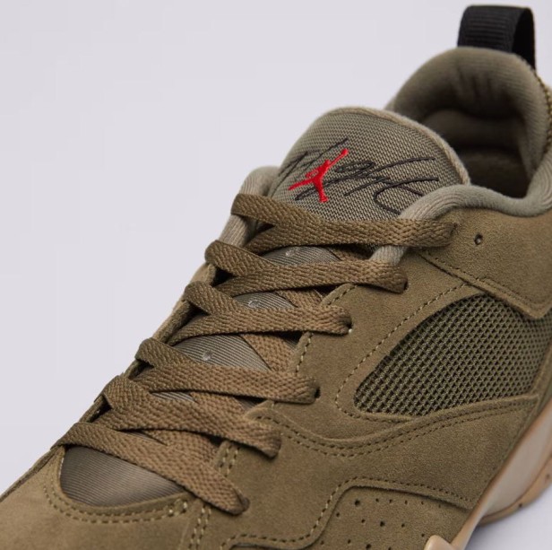 NIKE JORDAN MVP 92 HQ3950 201-but zbliżenie z przodu