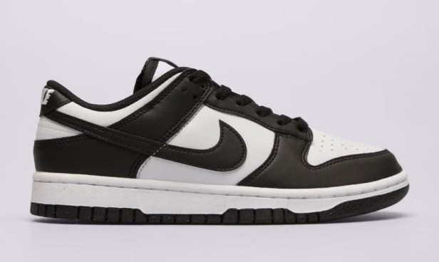 NIKE W DUNK LOW NEXT NATURE DD1873 102-but ustawiony w prawo