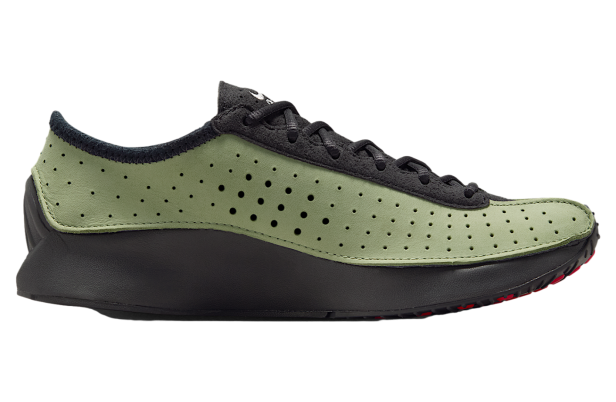NIKE W AIR SUPERFLY HQ7955 302-but ustawiony w prawo