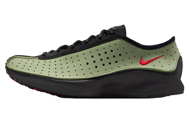 NIKE W AIR SUPERFLY HQ7955 302-but ustawiony w lewo