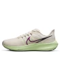 NIKE AIR ZOOM PEGASUS 39 DH4071 101-but ustawiony w lewo