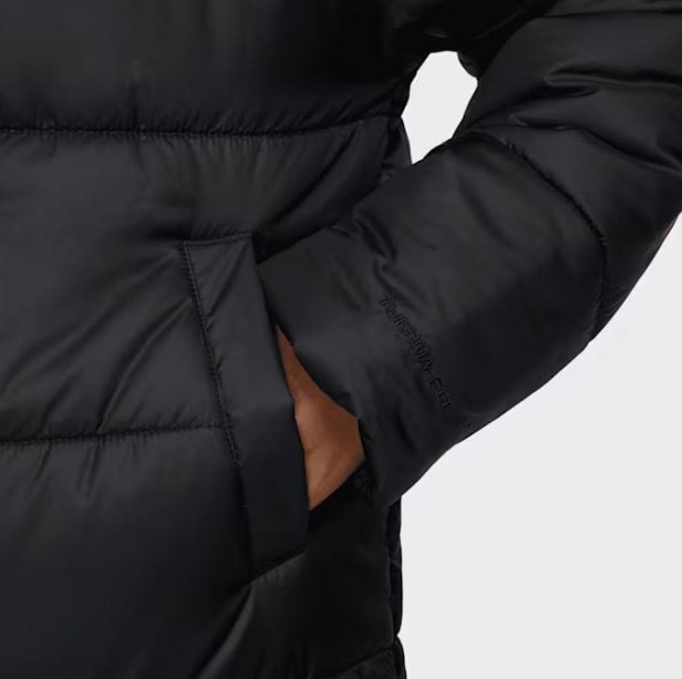Nike Classic Puffer Fz5903 010-kurtka zbliżenie materiał