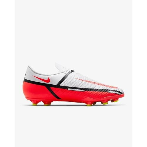 Nike Phantom Gt2 Club Fg/mg Da5640 167-but skierowany w prawo