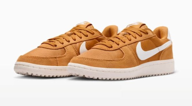 Nike Field General (gs) If0465 700- Ujęciu pod kątem