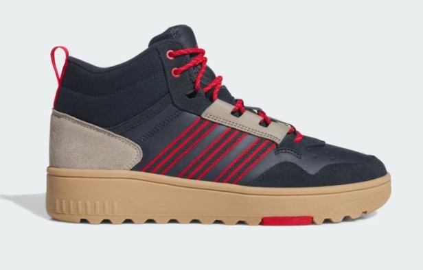 Adidas Hoops 4.0 Mid Winterized Jr6705-but skierowany w prawo