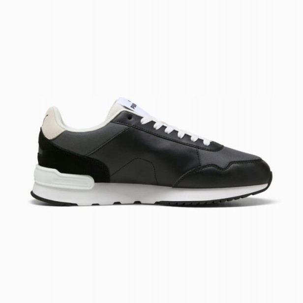 Puma Adaptor 398405 11-but ustawiony w prawo