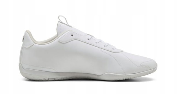 Puma Bmw Mms Neo Cat 3.0 308371 02-but ustawiony w prawo