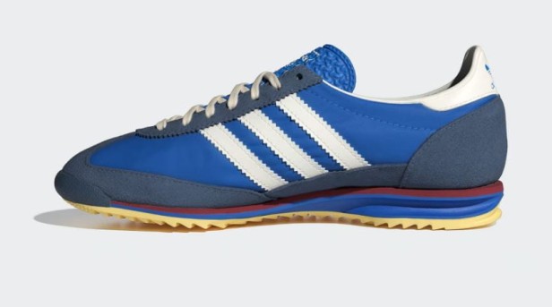 Adidas Sl 72 Og W Js0255-but ustawiony w lewo