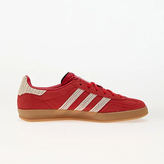 Adidas Gazelle Indoor W Ji2756-but skierowany w prawo